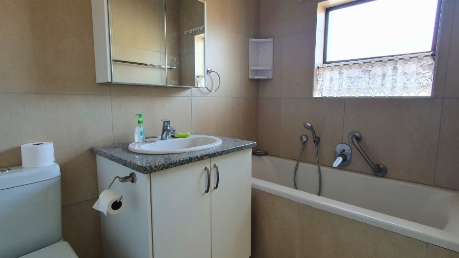3 Bedroom Property for Sale in Dana Bay Western Cape